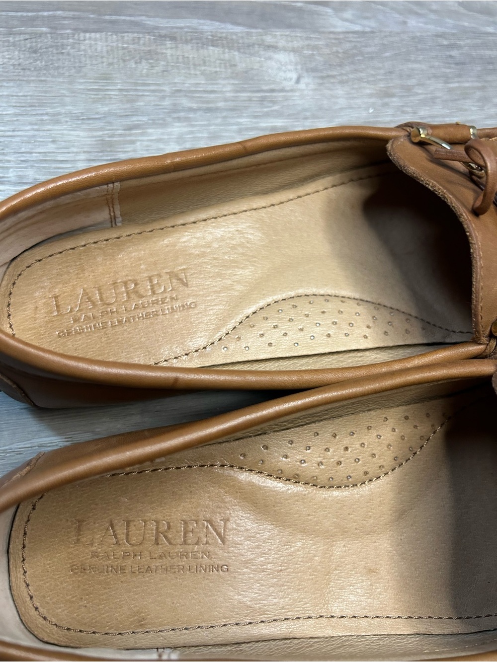 Lauren Ralph Lauren Tan Leather Loafers with Gold Hardware - Picture 3 of 6